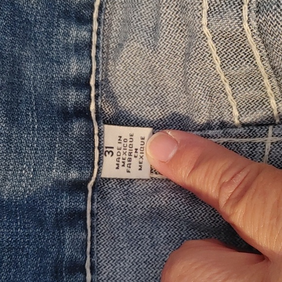 🌸Host Pick🌸Men's True Religion Distressed Light Wash Slim Straight Leg Jeans - Picture 13 of 15